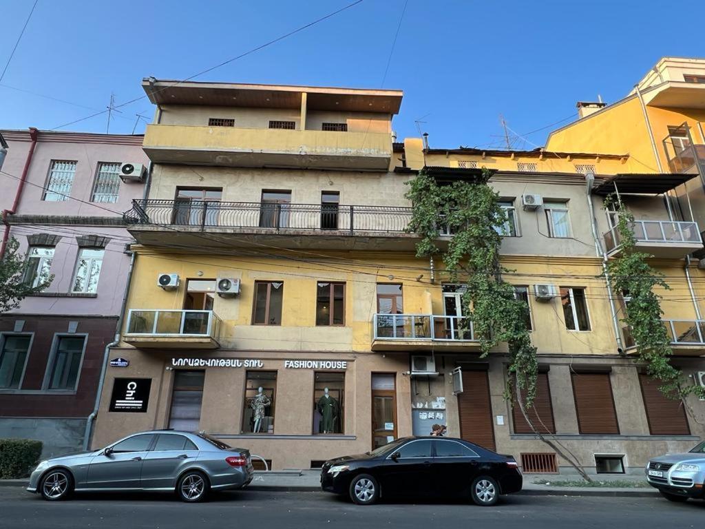 Tumanyan Street 3 Bedroom Deluxe Apartment With Large Balcony Tm662 Γιερεβάν Εξωτερικό φωτογραφία
