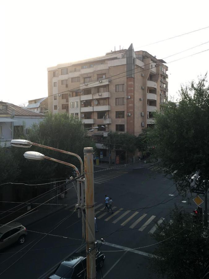 Tumanyan Street 3 Bedroom Deluxe Apartment With Large Balcony Tm662 Γιερεβάν Εξωτερικό φωτογραφία